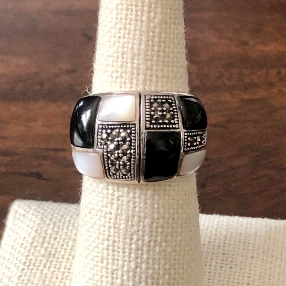 Mother of Pearl Onyx Inlay Marcasite Sterling Silver 925 Mosaic Ring Sz 8